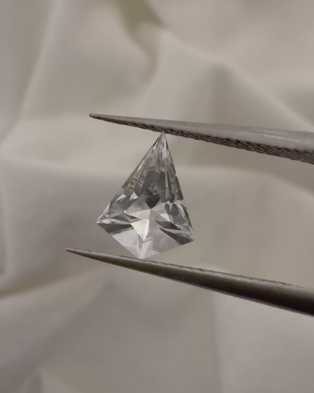 1.29 ct White Lab-created Sapphire