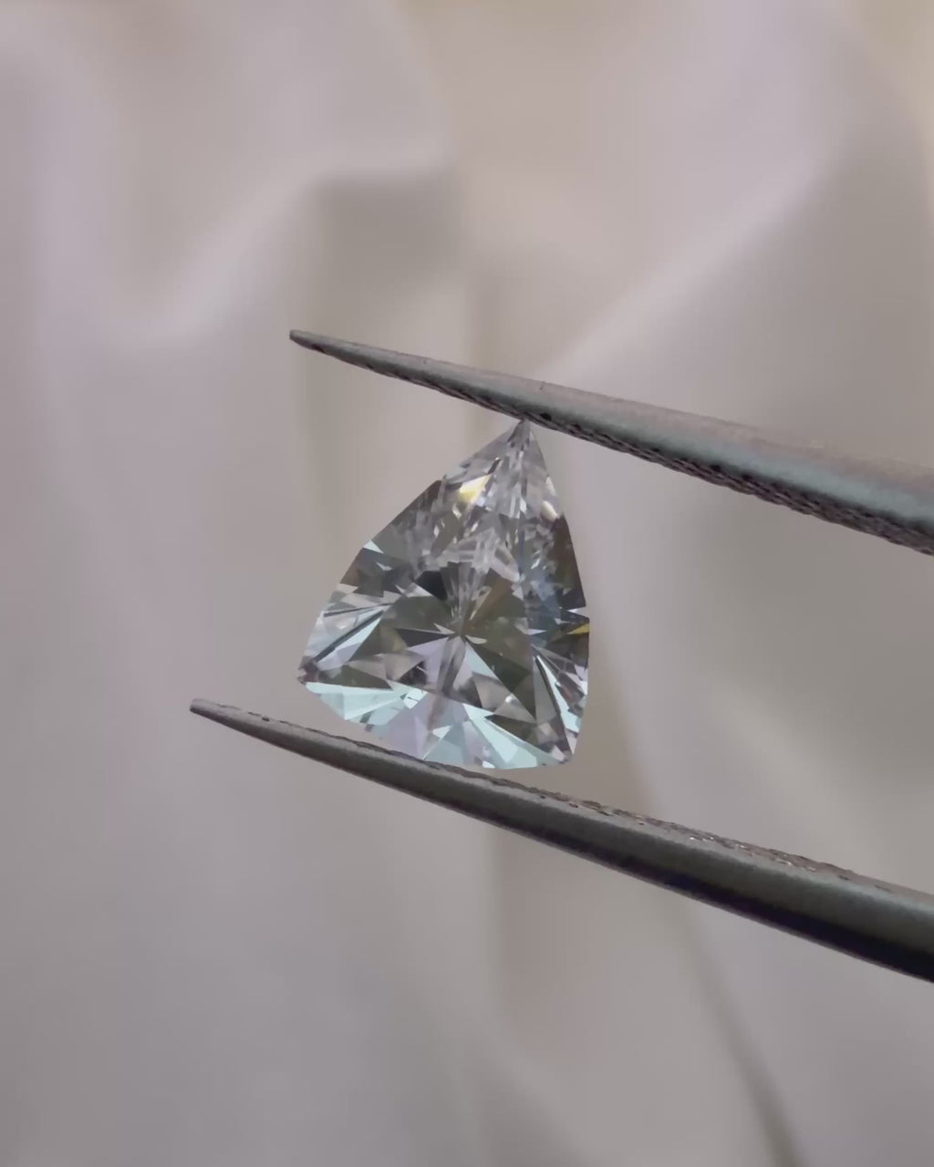 1.30 ct White Lab-created Sapphire